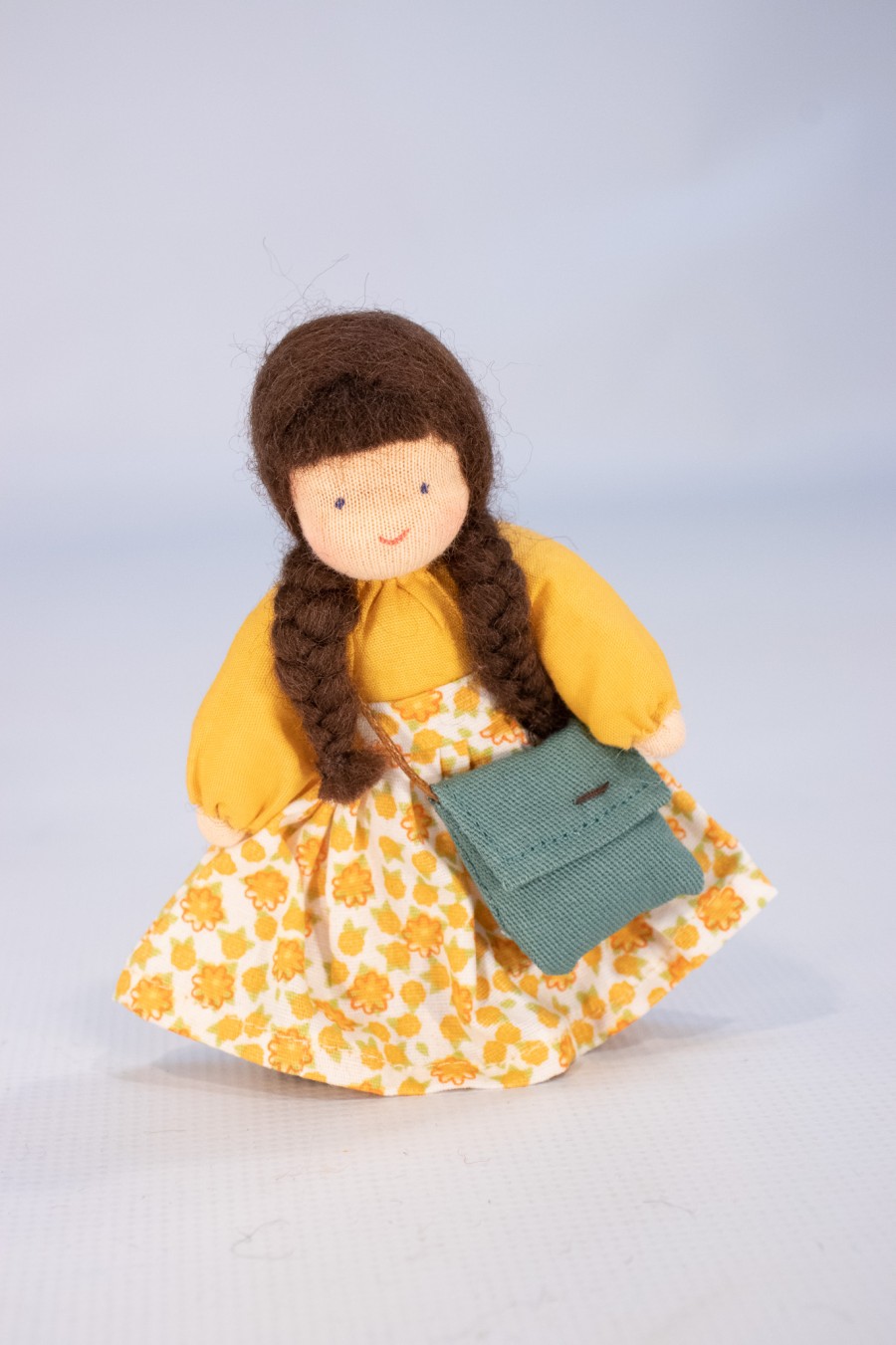 Dollhouse Dolls | Evi Dollhouse Dolls Evi Doll Family With Brown Hair