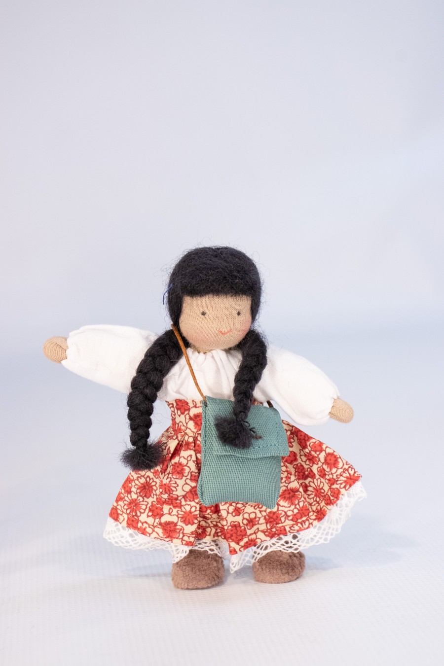 Dollhouse Dolls | Evi Dollhouse Dolls Evi Doll Family With Olive Skin