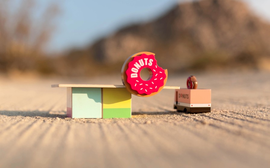 Wooden Cars: Candylab | Candylab Wooden Cars: Candylab Candylab - Donut Food Shack